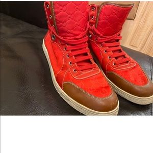 Gucci High Top Sneaker - Red Suede G logo